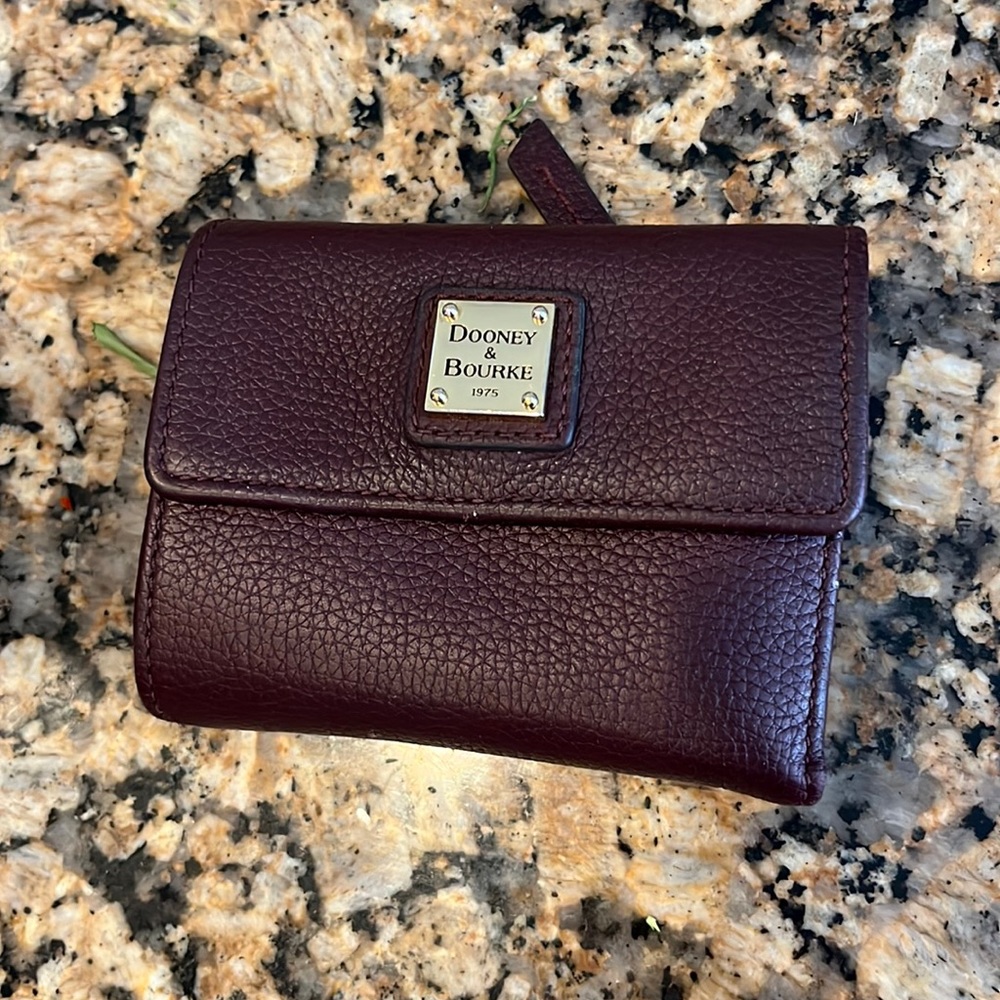 Dooney and Bourke wallet